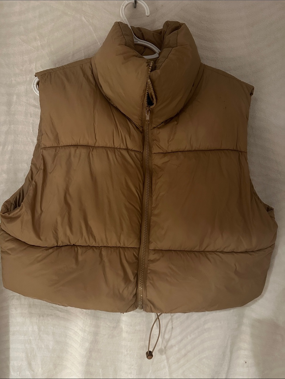 Women's Sleeveless Puffer Vest - Brown